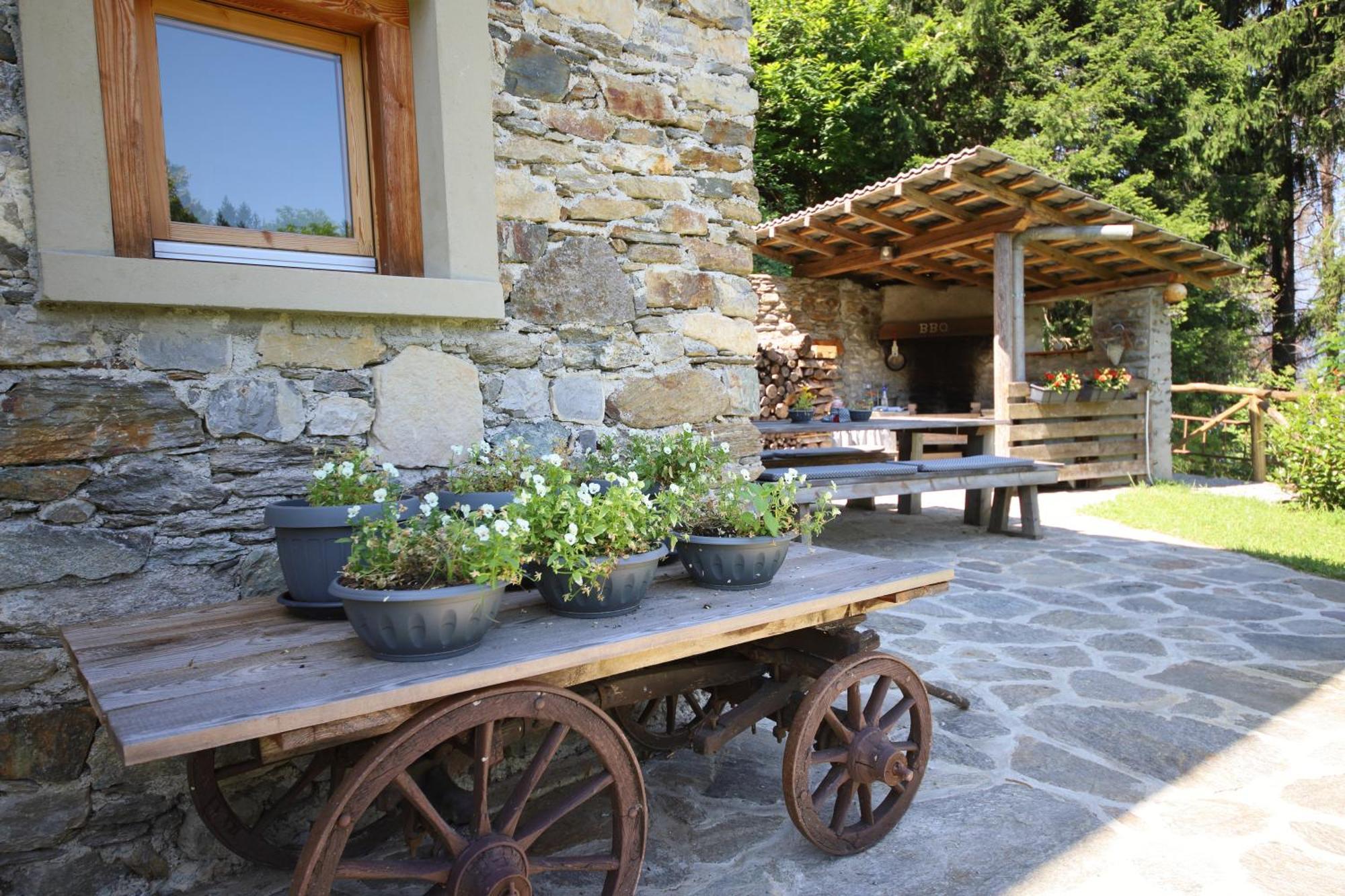 Cozy Nature House Villa Colico Bagian luar foto